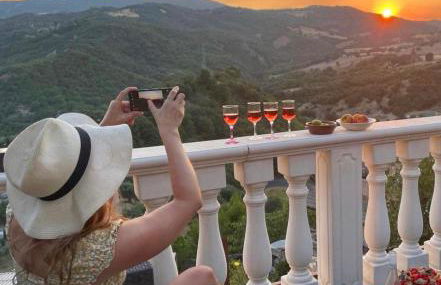 Regina Claudia - Foto 39