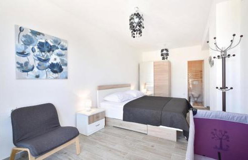 Lovely Home In Neoric - Photo 35