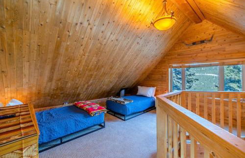 Cozy Cabin Perched on the Mountainside - Alpine Haus - Foto 17