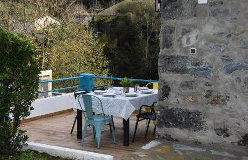 LA CASA AZUL, un oasis de calma, vistas impresionantes con PISCINA, SALTADOR, BARBACOA y acceso al río Asón - Foto 17