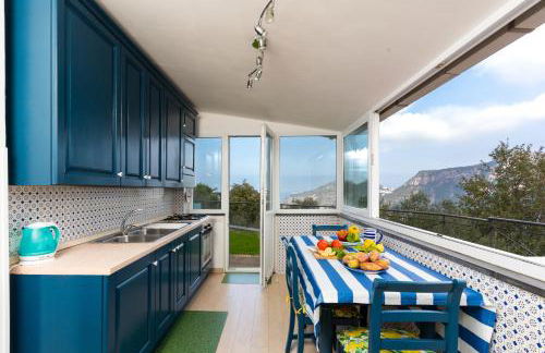 Villa Fanella, independent house with a private garden, between Sorrento&Amalfi - Foto 2