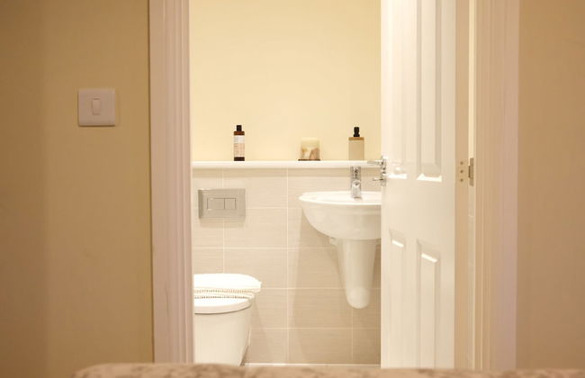 Bicester Villa - 6 Bed - Sleeps 14 - Foto 22