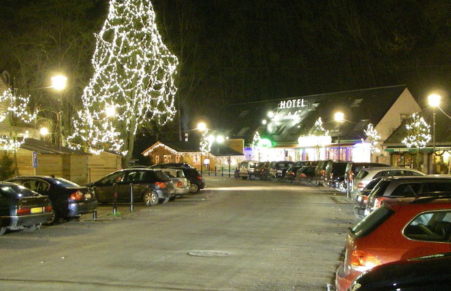 Quaint Chalet in Petithan With Roofed Pool - Foto 21