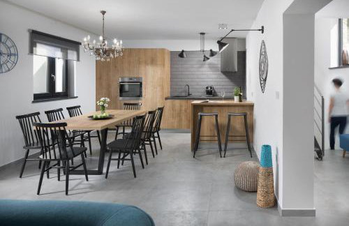 VILLA del SOL with large garden perfect for families - Foto 8