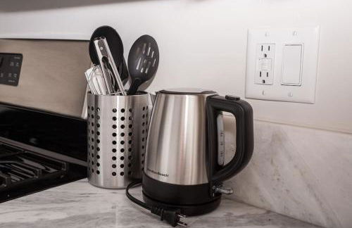 Lovely Studio w Full Kitchen in Heart of San Diego - Foto 17