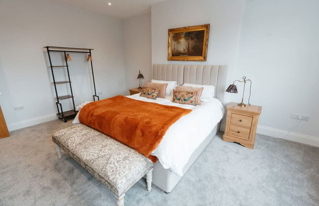 Willow Lodge With Hot Tub - Photo 15