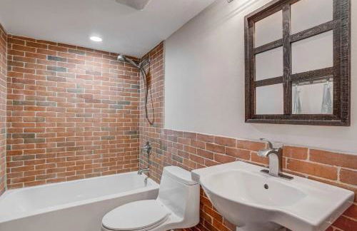 Secluded Luxury Retreat: 15 Acres, Views, Hot Tub - Foto 22