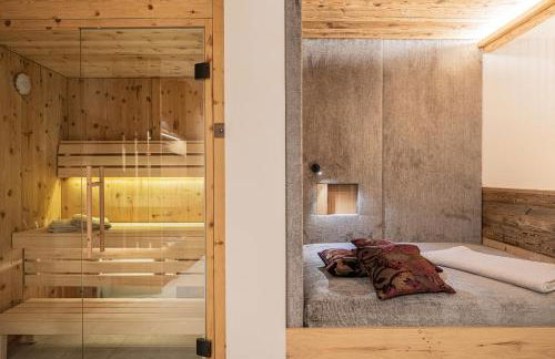 myLoisl Apartments - Photo 21