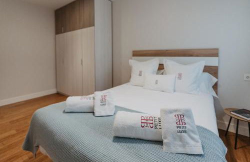 Petit Luxe Pineda - Photo 33