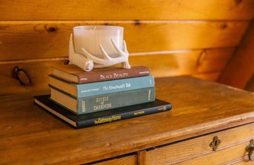 Furnished Deck and Fire Pit Happy Jack Cabin - Foto 8