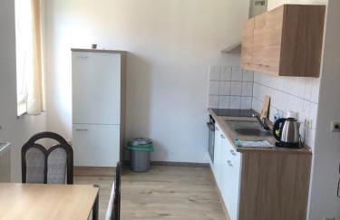 Wie Zuhause in Leipzig Lindenau - Vollmöbliert - bei DKN - Photo 2