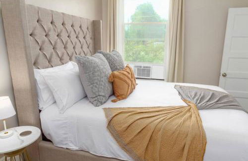 Renovated 2 bed 2 bath Near Arena and Downtown - Foto 25