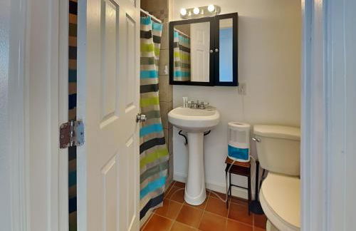 Beach Oasis - Photo 17