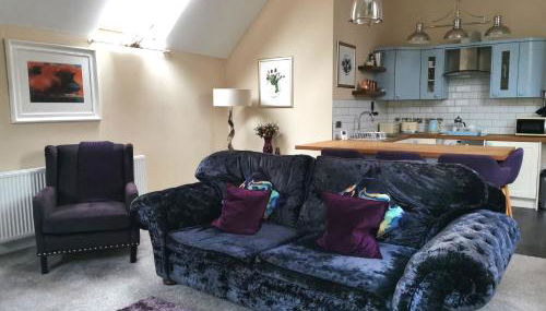 The Coach House Apartment at Cefn Tilla Court, Usk - Foto 5