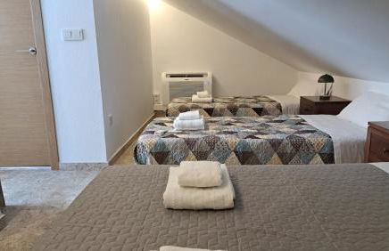 Apartamentos Maria Cristina con parking privado gratis - Foto 36