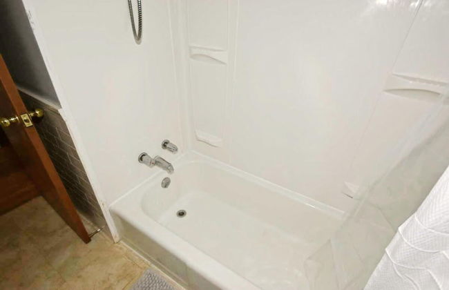 2 Blocks to ND 4 Bedroom 2 Bath Home 1217 - Foto 7