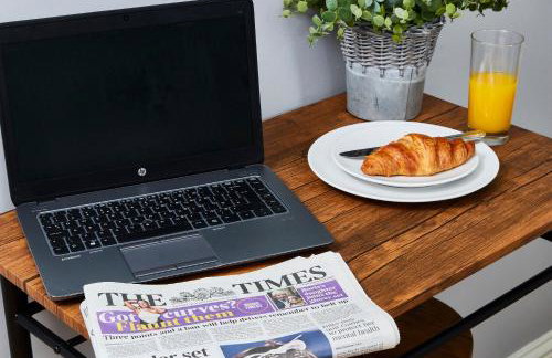 Delven House- Serviced Apartments - Photo 38