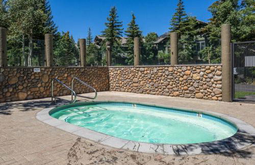 Updated 3 Bedroom 3 Bathroom Snowcreek Phase V #884, Sleeps 6 - Foto 3