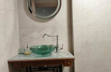 Annie's Home - Photo 19