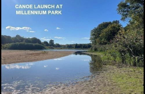 Boston Studio Apartment with Parking, next to Train or Buses, good Neighborhood - Foto 30