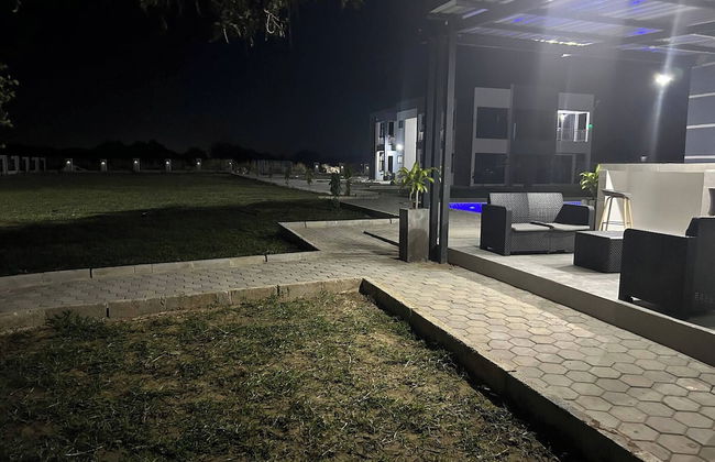 Luxurious Motherland Apartments - Foto 15