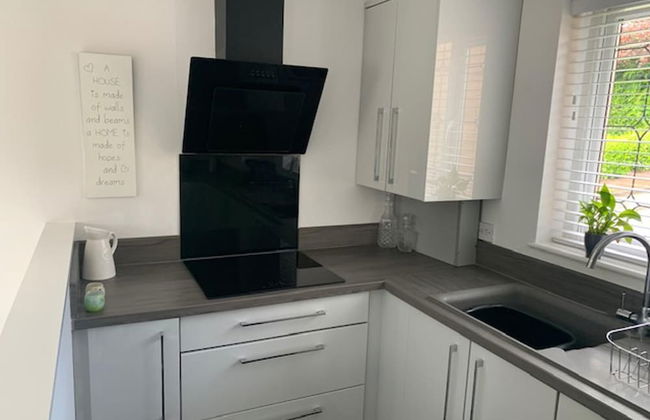 One Bedroom Apartment With En-suite & Patio - Foto 5