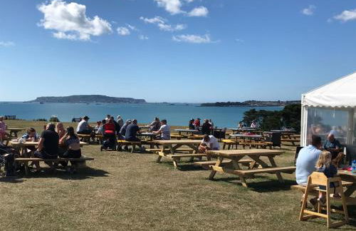 Beachfront with balcony 1st Floor apartment "The Beaches" - Photo 17