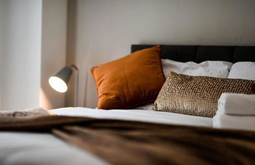 Modern 2 bedroom apartment - city centre - parking - Foto 2