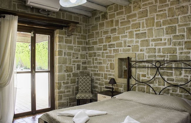 Agnes Villa - Photo 2