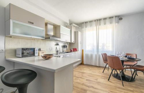 Cozy Apt - Close to City Center and Train Station - Foto 7