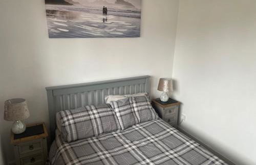 River House 2BR 1 bathroom downstairs toilet Parking St Neots Town Centre - Foto 66