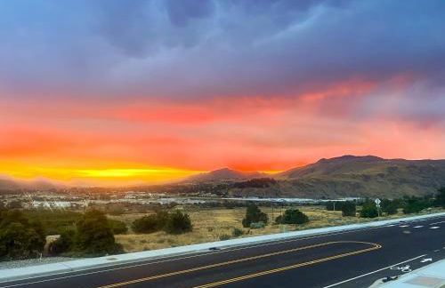 East Wenatchee Oasis 4BR, Pool, Hot Tub, Loop Trail - Foto 35