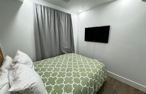 Stylish Cozy 2BR Apartment in DC - Photo 5