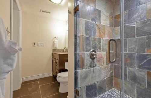 OSU and Short North 4 Bedroom Patio and Garage with EV - Foto 27