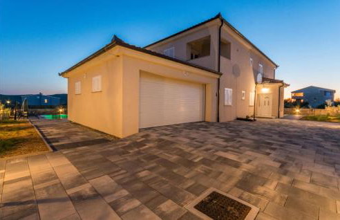 Amazing Home In Sukosan With Wifi - Foto 26