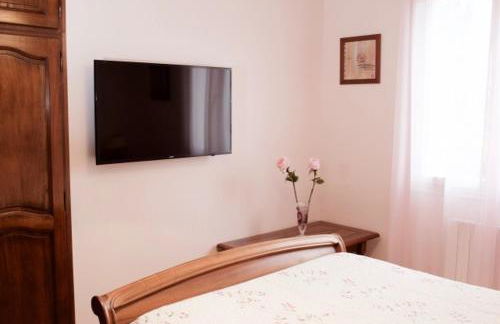 Les murmures du Temps Villa 3 Chambres avec Piscine - Foto 28