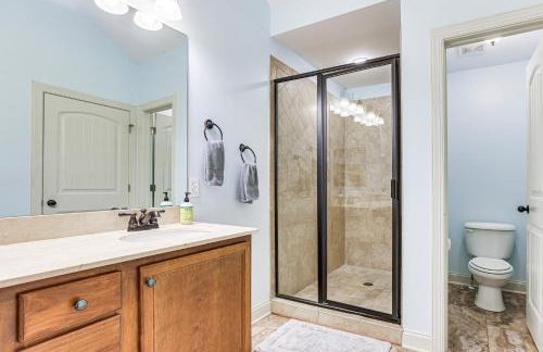 Private Patio, Decks Waterfront Eatonton Townhome - Foto 16