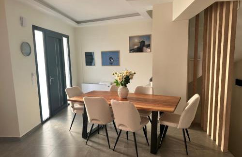 Central location for 6 or 8 guests, 3 bathrooms & private pool - Foto 17