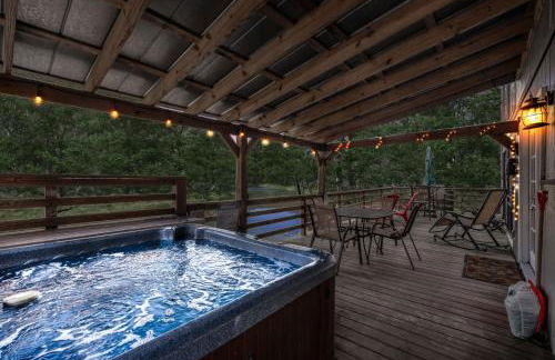 Waterfront w Hot Tub Fire Pit Deck & Water Toys - Foto 6