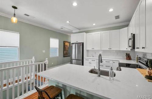 Hillcrest Haven by StayLage - Foto 5