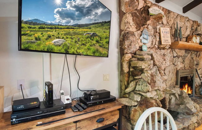 Elm Street Getaway Sleeps 8! - Foto 15