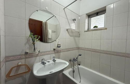 Martins Beach House - Portimão - Foto 16