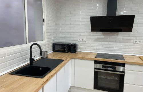 Apartamento Dúplex de Lujo con Terraza Privada y vistas al Castillo - Centro - Foto 10