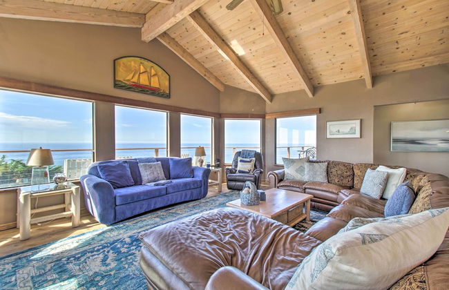 Spectacular Ocean View Retreat w/ Private Beach - Foto 22