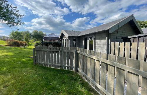 Daisy Cabin - Photo 7