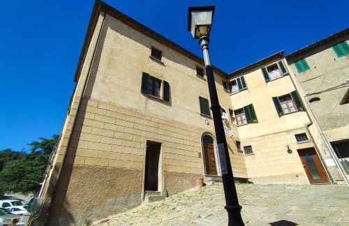 TUSCANFLAT Castle - Photo 70