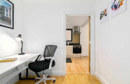 Stylish Hoxton 2 Bedroom 2 Bathroom Apartment Near Shoreditch, Sleeps 6 - Foto 21
