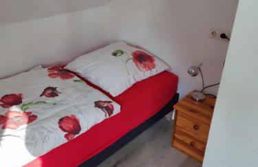 Ferienwohnung Aurich Zentrum OG 4 Schlafzimmer und FeWo EG 3 Schlafzimmer - Foto 16