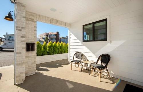 BRAND NEW Luxury 1 Bedroom Condo Steps from the Beach - Foto 29