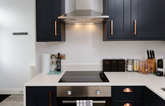 Dollar Apartments at 39 - Photo 11